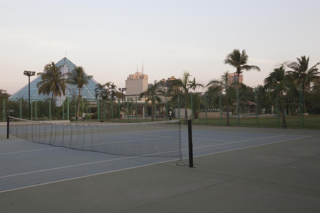 Eskay Resorts Mumbai Exterior photo